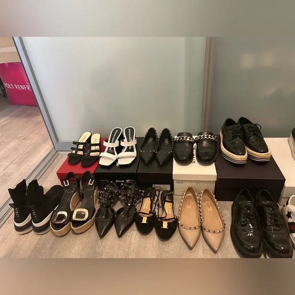 shoes - Picture 1 of 2